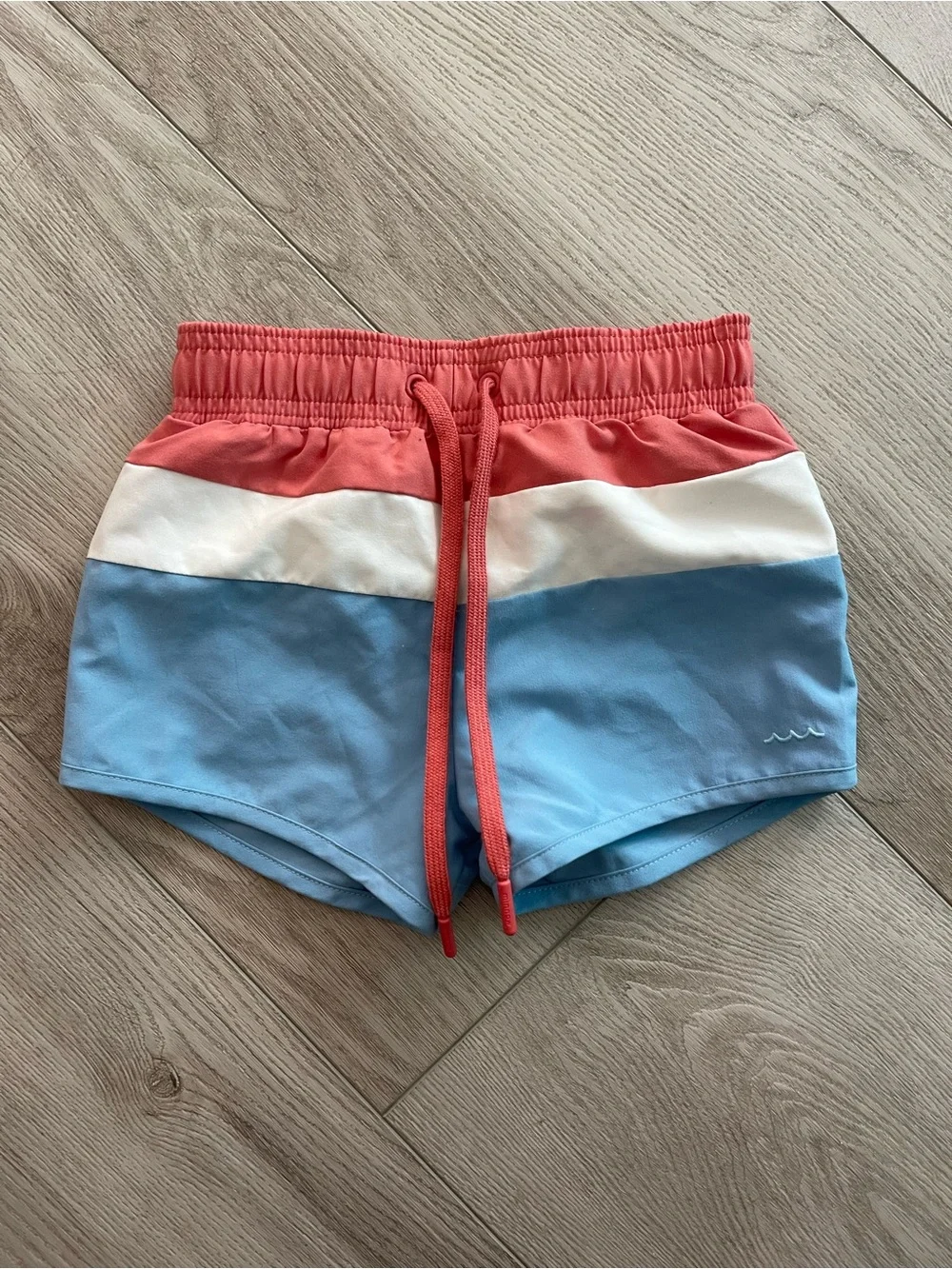 Minnow boys east end red colorblock boardie, size 3/4T EUC